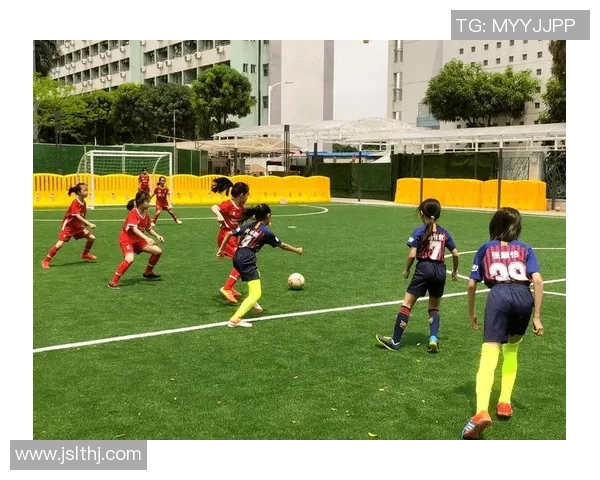 凌水小学足球队携手共进培养未来足球明星的梦想之路